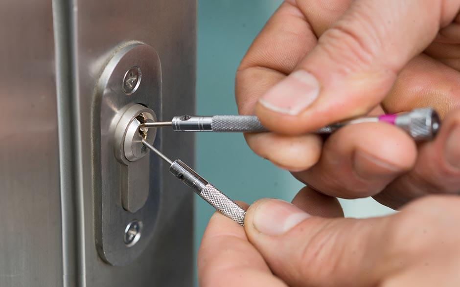 changer barillet porte Bouc-Bel-Air
